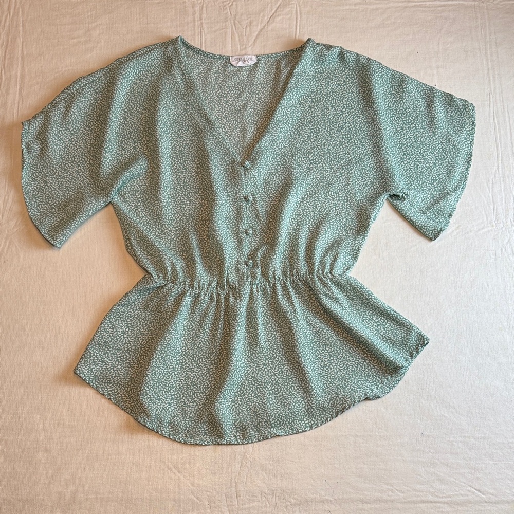Sienna Women's Light Green White V-Neck Short Sleeve Peplum Blouse Size S